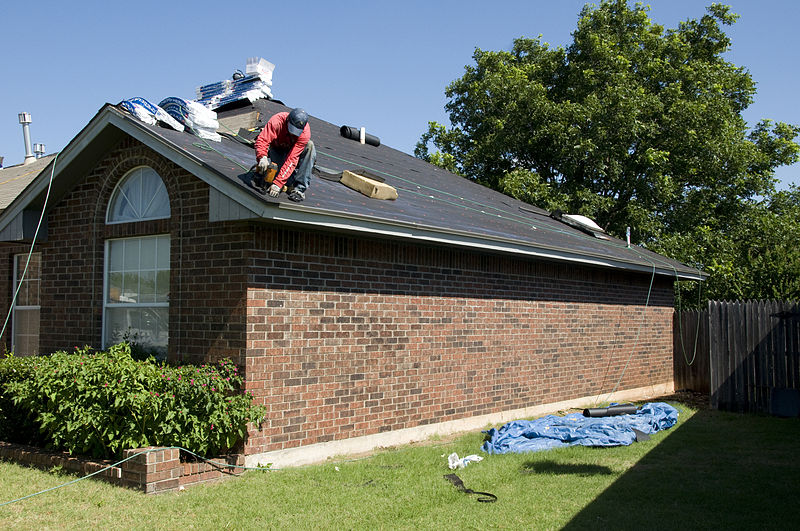 Roofing Contractor: The Importance of Appearing Professional to Homeowners